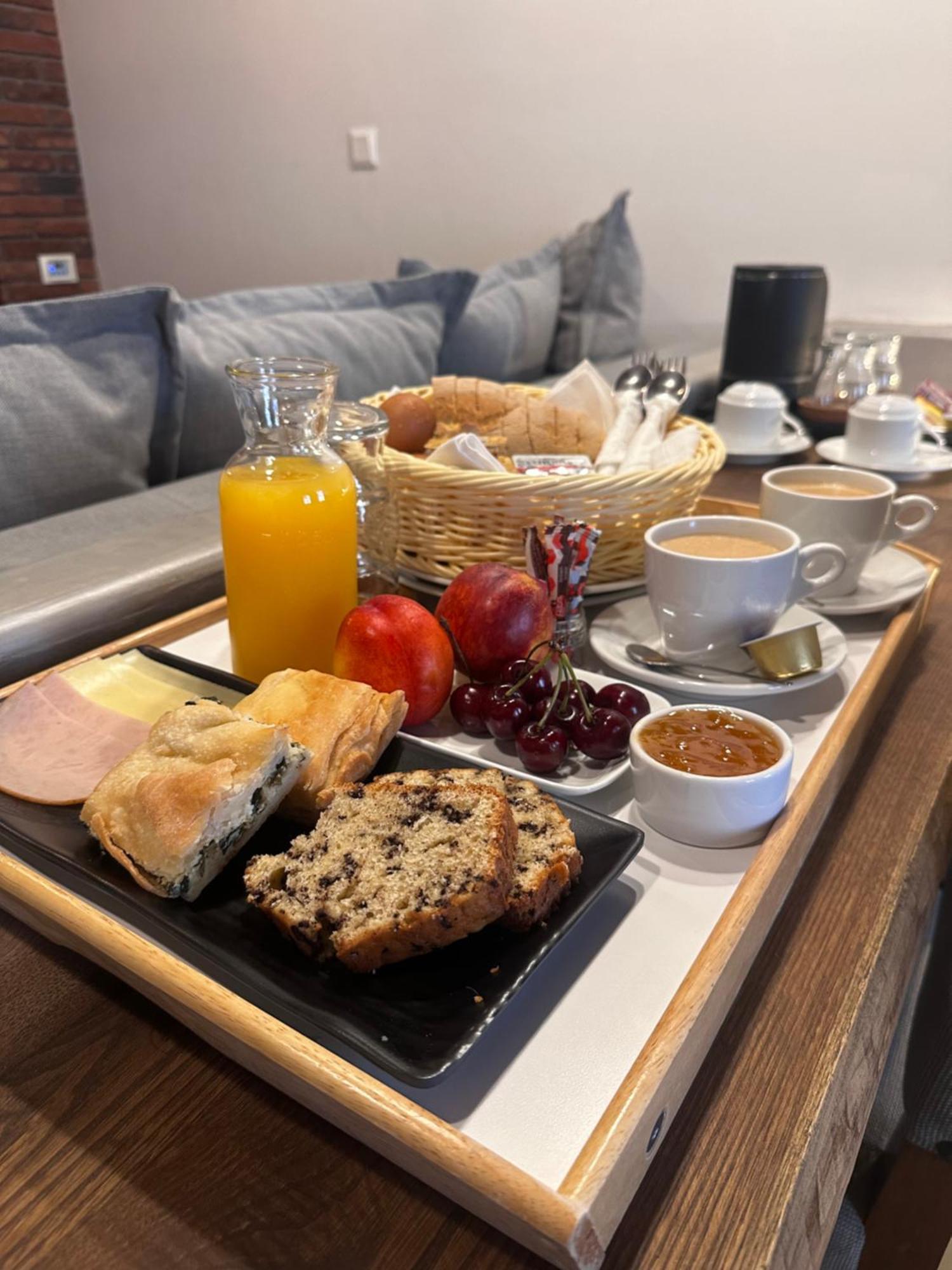 Olganos Vl Luxury Rooms & Suites 韦里亚 外观 照片