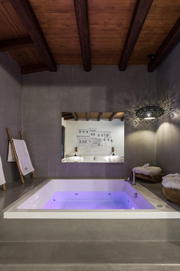 Olganos Vl Luxury Rooms & Suites 韦里亚 外观 照片